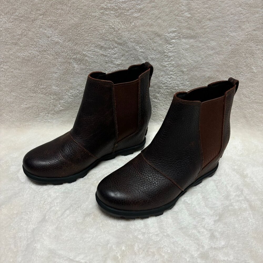 Sorel Womens Joan of Arctic Wedge II Chelsea Boot Size 9 Brown Leather Pull-On